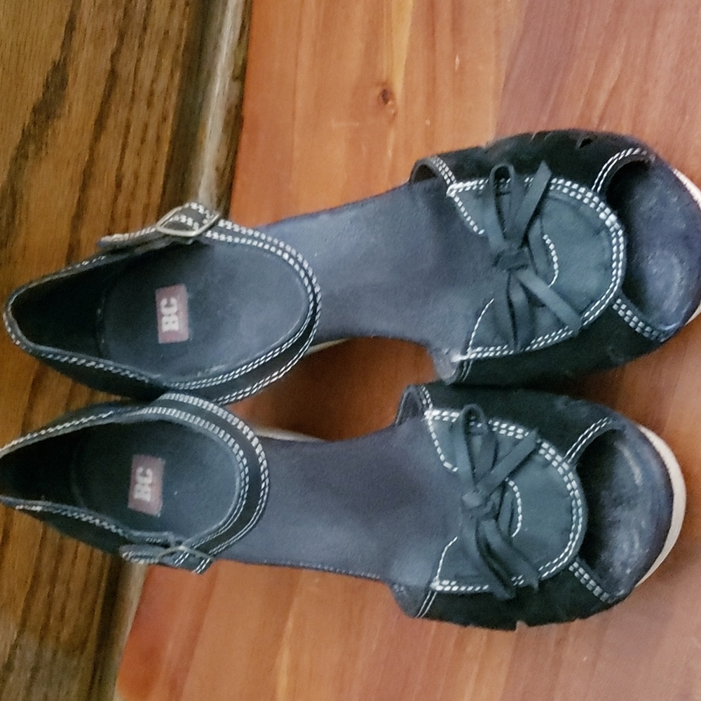 Wedges - Picture 5 of 8